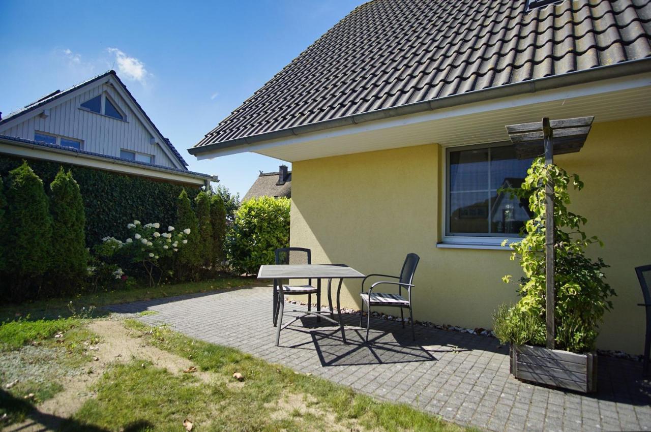 Nah Am Meer, Ruhige Lage, Gratis Nutzung Vom Ahoi Erlebnisbad Und Sauna In Sellin - Haus Inselblick Fewo 02 Gohren Bagian luar foto